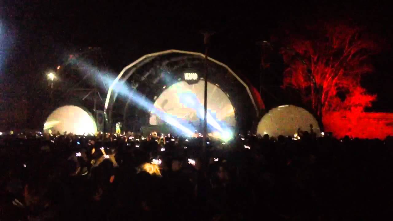 Carl Cox intro @ NEOPOP FESTIVAL 2014