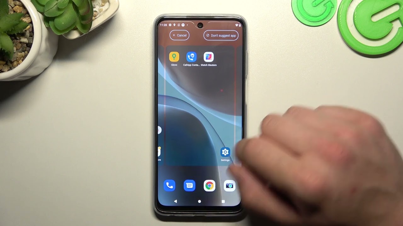 How to Remove or Restore Messages Icon on MOTOROLA Moto G32 / Personalize Your Display