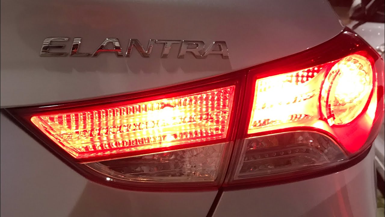 Como Adaptar a Lanterna do Porta-malas do Elantra