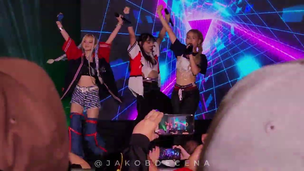 G22 - LEFT RIGHT (XG) | 230527 HallyUniverse 8: The Infinite Beyond