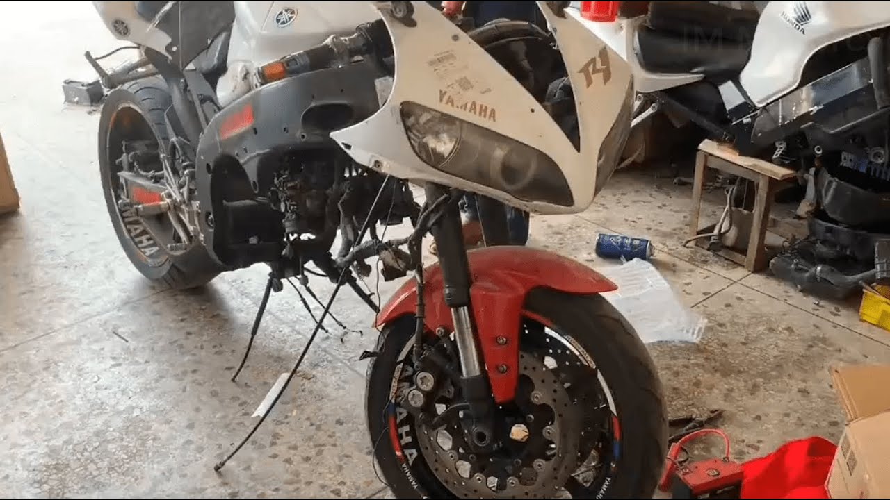 Восстановление двигателя Yamaha R1 2006 года | Начать, чтобы закончить.