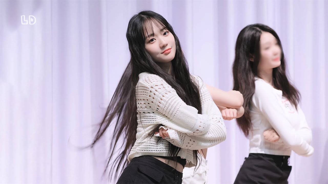 [4K] 230917 트리플에스 윤서연 (tripleS LOVElution) 'Girls' Capitalism' - MMT 팬싸인회 직캠 fancam