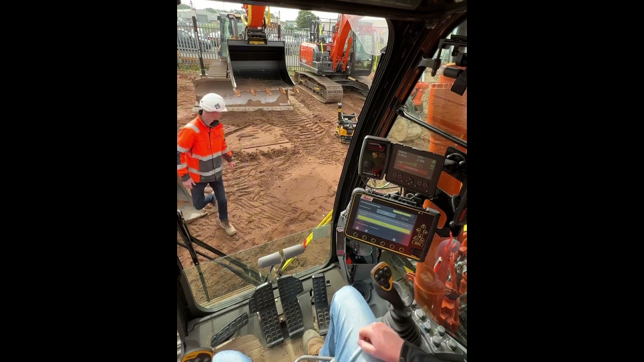 Calibrating ￼buckets with a pipe laser