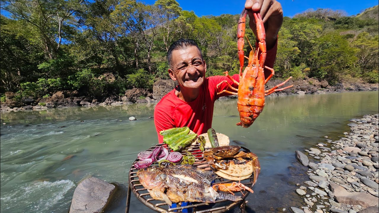 Don jose pesca y cocina en el rio torola