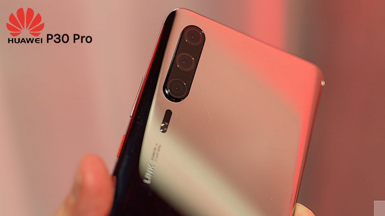 Huawei P30 Pro Hands-on APPEARS !!