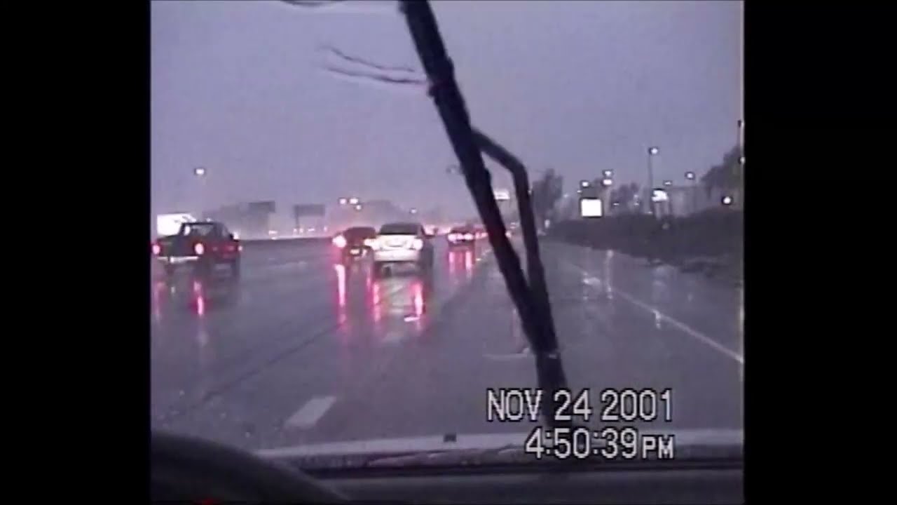 Дождливый день в ноябре 2001 года
