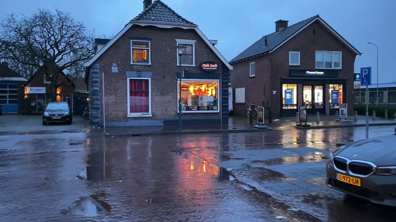 Barneveld Centrum - Kerstavond [Binaural/Rain/Relax]