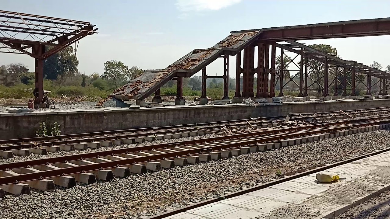 under construction dungarpur railway station