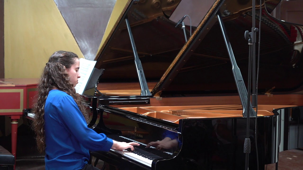 Yael Koldovsky plays Scarlatti: Sonata in F minor K.466