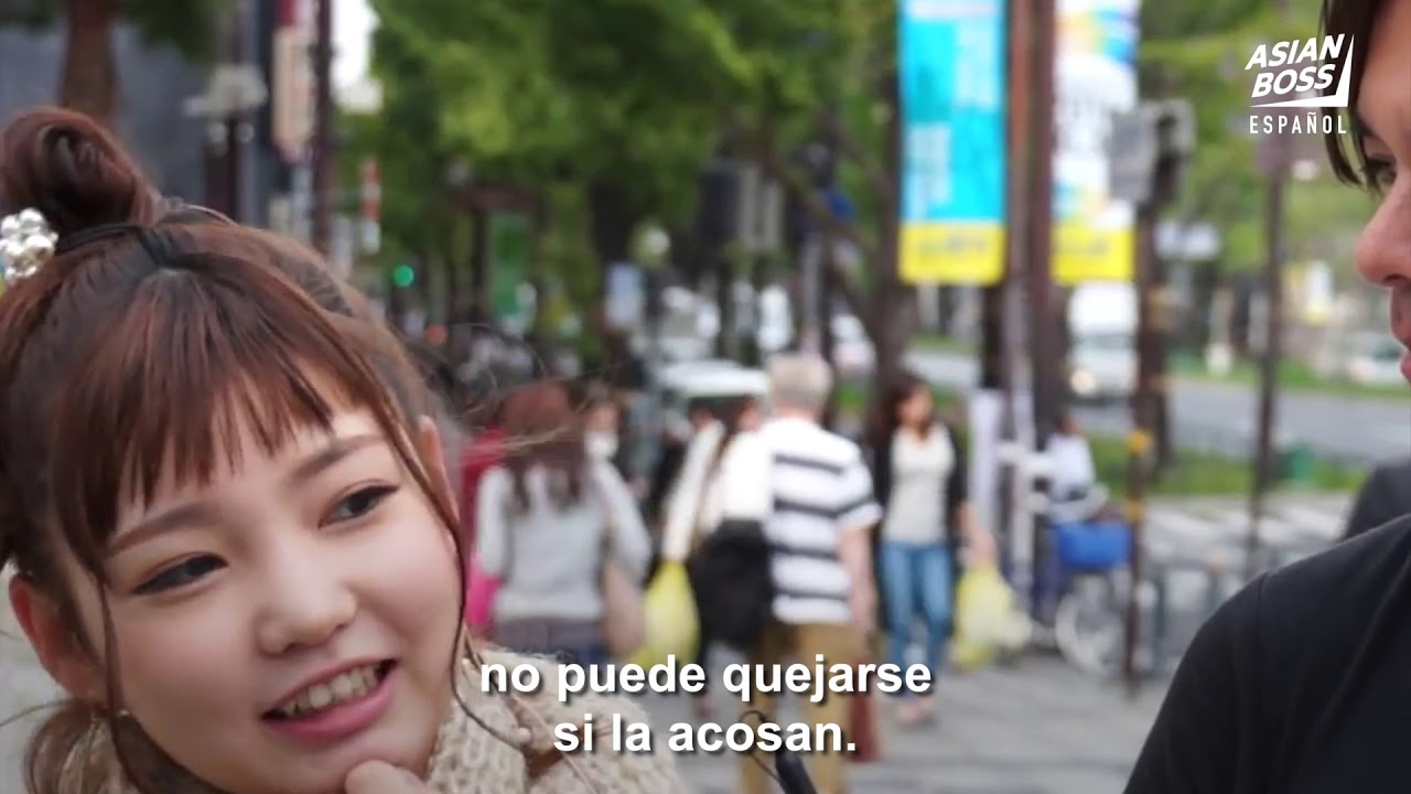 ¿Qué piensan los japoneses sobre el acoso sexual? | Asian Boss Español
