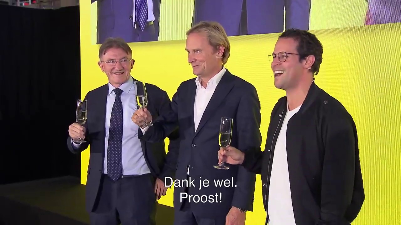 Opening DHL sorteercentrum in Zaltbommel (Nederlandse versie)