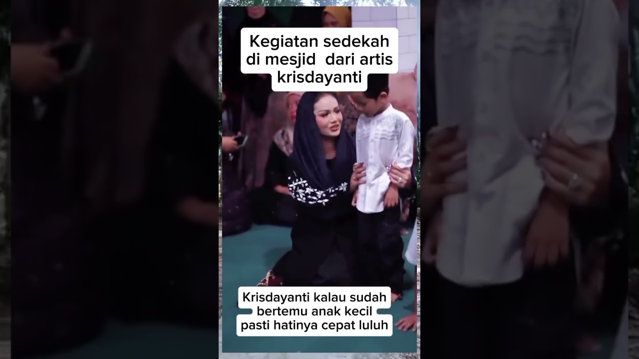 Kegiatan sedekah artis krisdayanti#krisdayanti #amoralemos #aurelhermansyah #artist#beranda #shorts