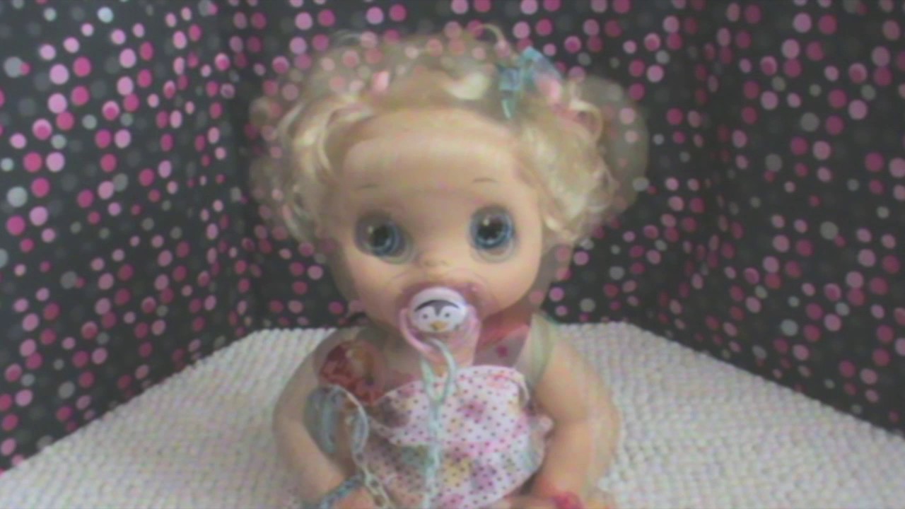 Como peinar y cuidar el cabello de tu muñeca Baby Alive