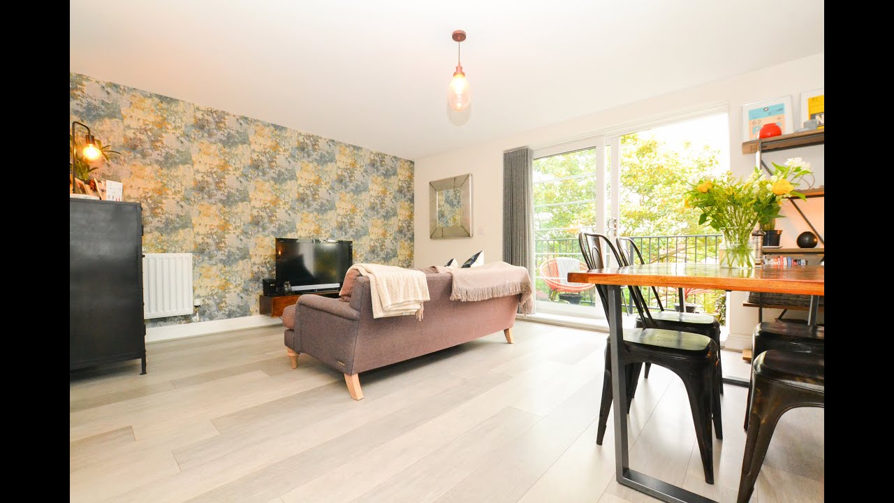 Gilliat House  Samuelson Place Isleworth 1 Bedroom Apartment Video Tour