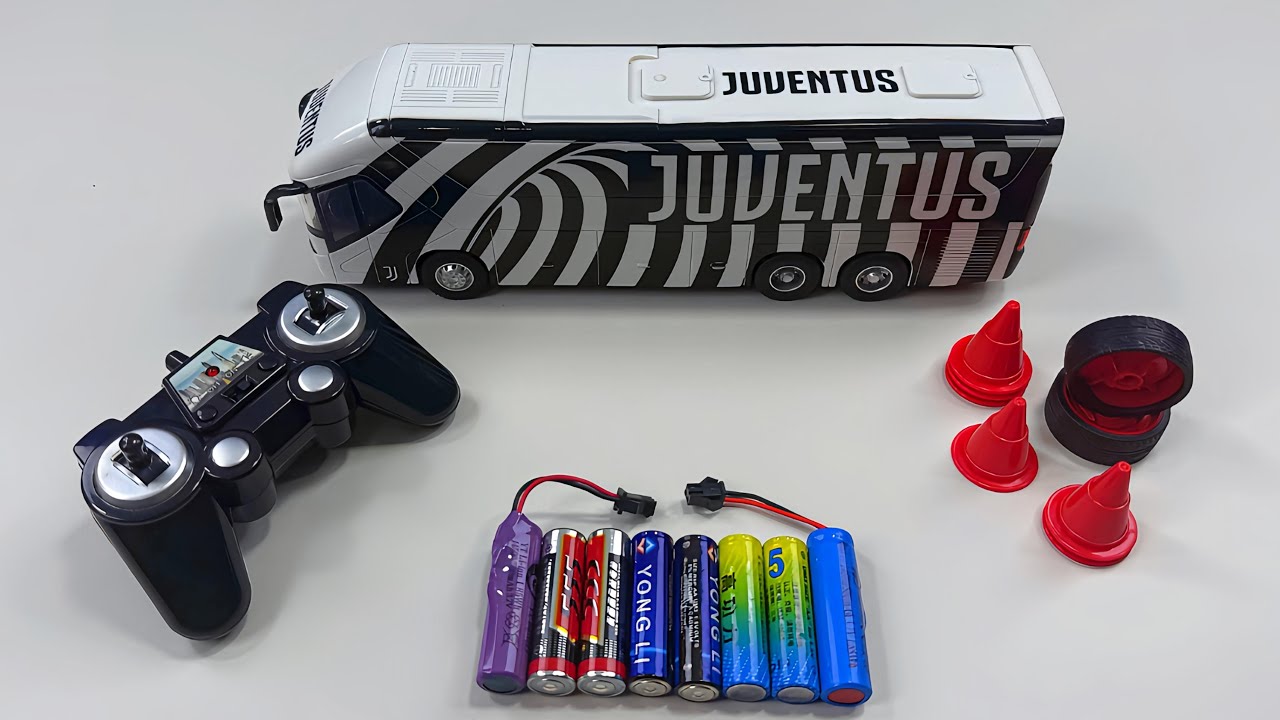 Unboxing RC Juventus bus, Dancing Duck,2.4G RC four-wheel drive drift car,RC shark model car