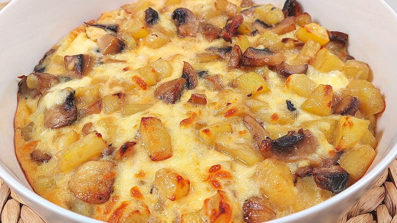 ЗАПЕКАНКА с картофи и гъби. Вкусно и лесно!