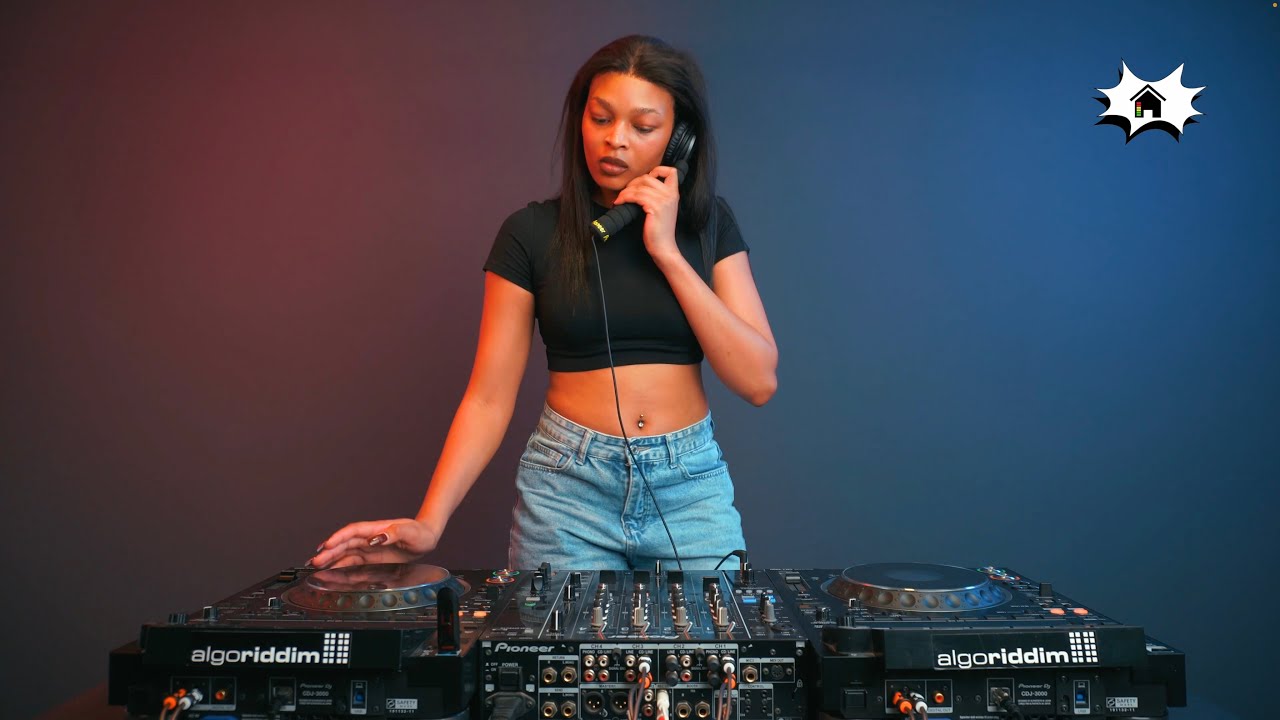CLUBHOUSE SESSIONS | DJ ZZADDY_TEE  | AMAPIANO 2024 | SEASON 2