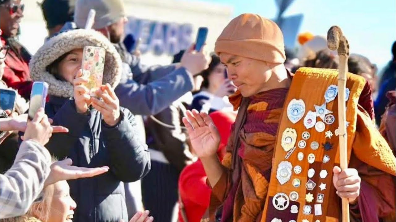 Walk for peace ☮️ day 87 in Greensboro NC🙏🏽🙏🏽🙏🏽💐#simplelifewithpengthong 