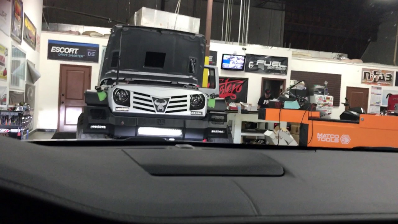 How the new Escort Max 360CI looks installed and how it works