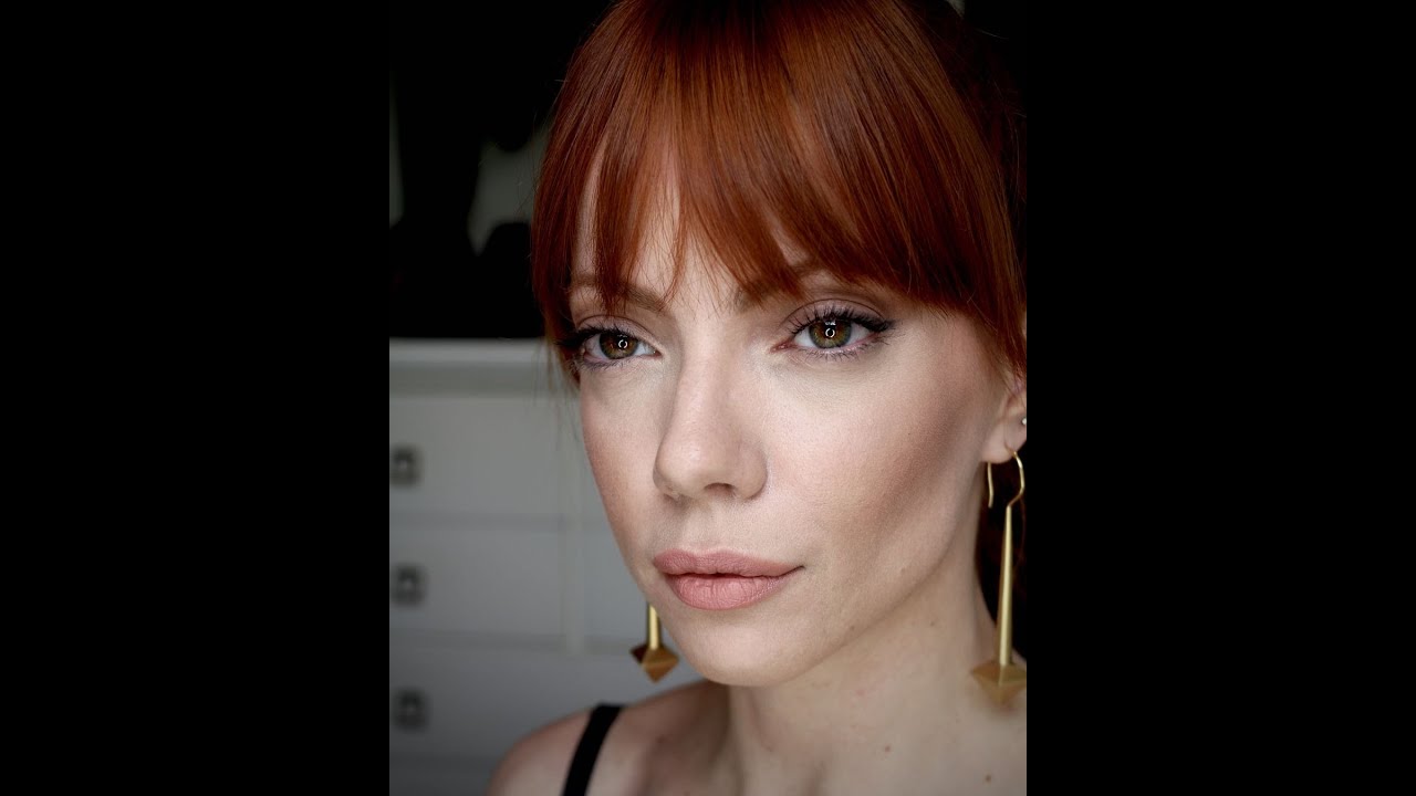 Julia Petit Passo a passo franja  da Kendall - maquiagem