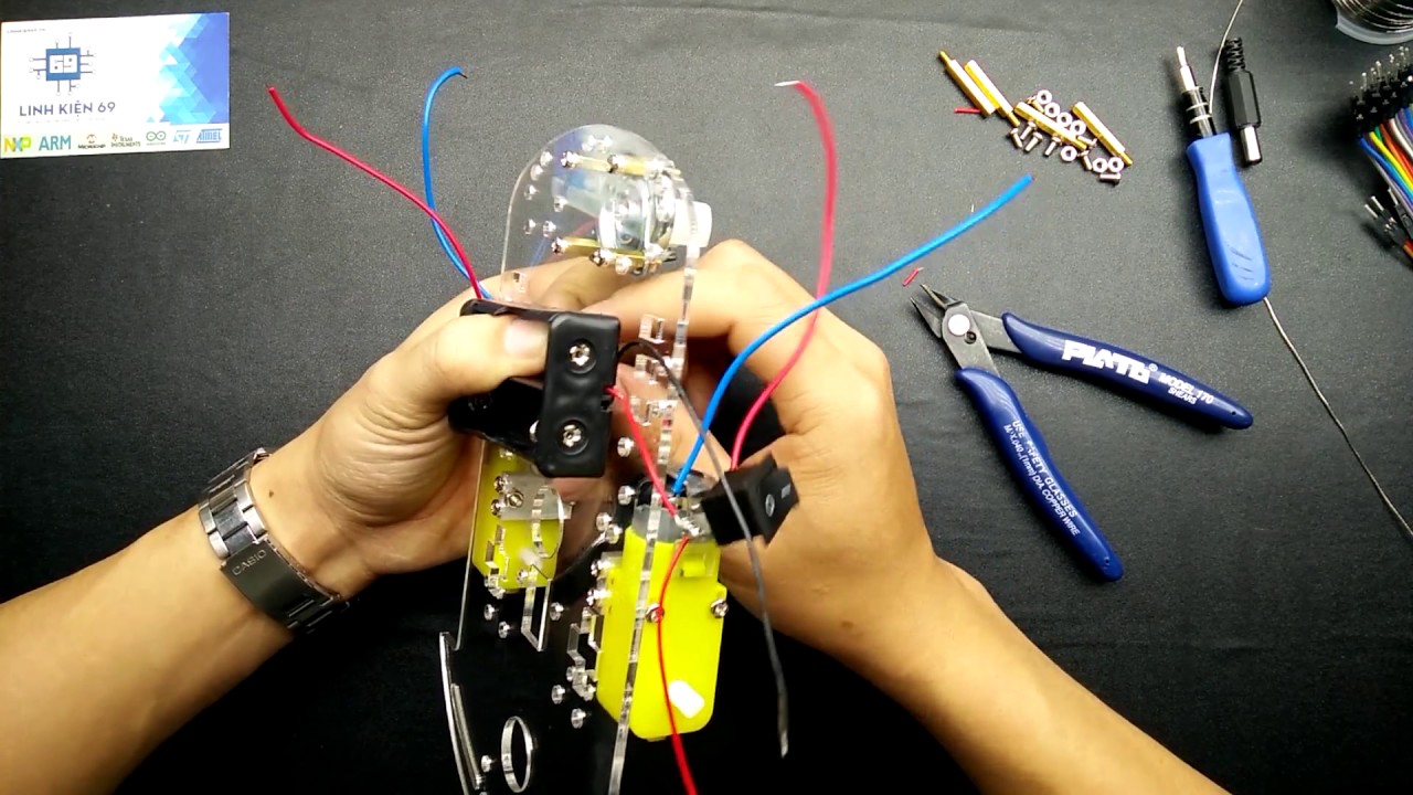 Làm xe Robot dò line sử dụng Arduino