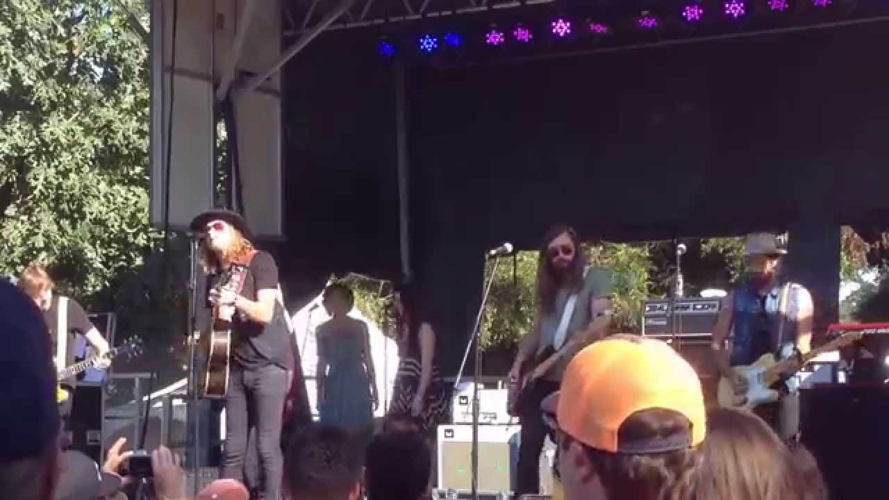 A Thousand Horses - Tennessee Whiskey - Live at ACL 2014