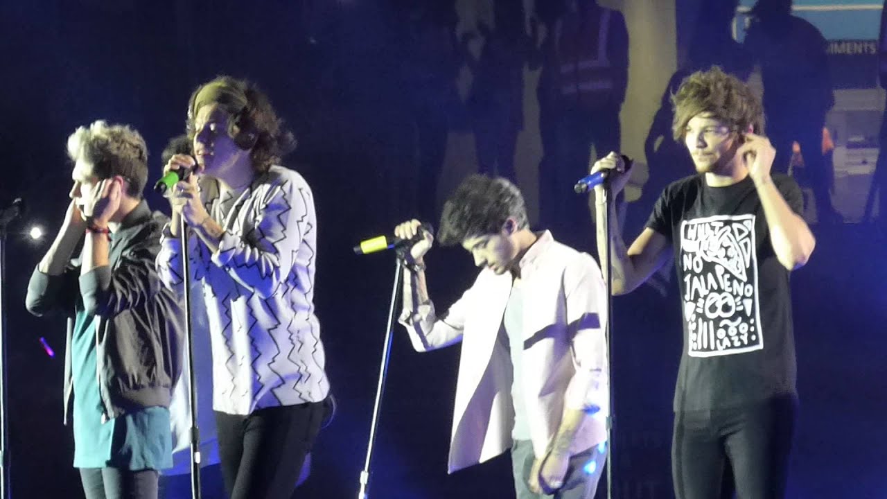 (22) One Direction Wembley 6th June - You and I