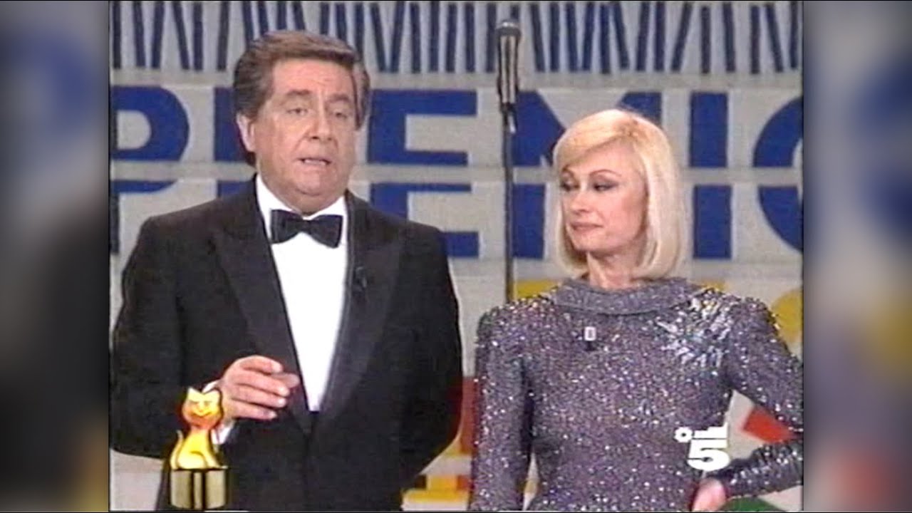 Raffaella Carrà e Corrado ai Telegatti (1991)
