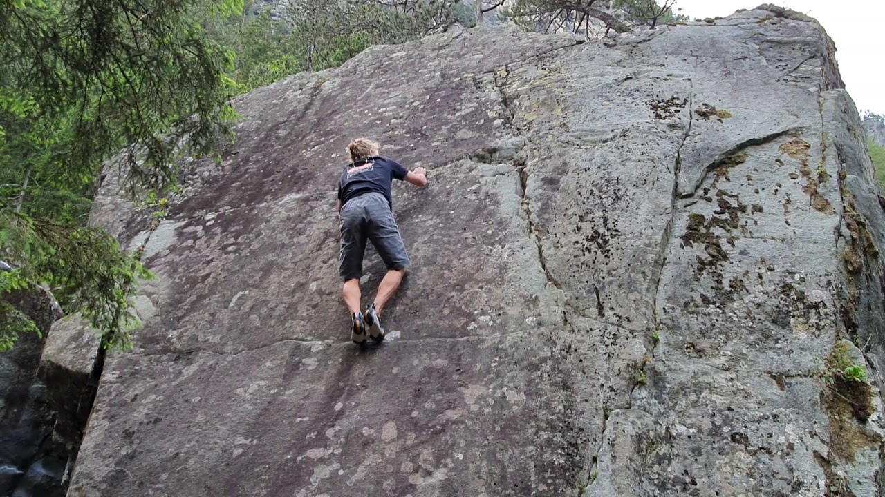 Marathonman (almost) -  7b (5c Topout) Magic Woods