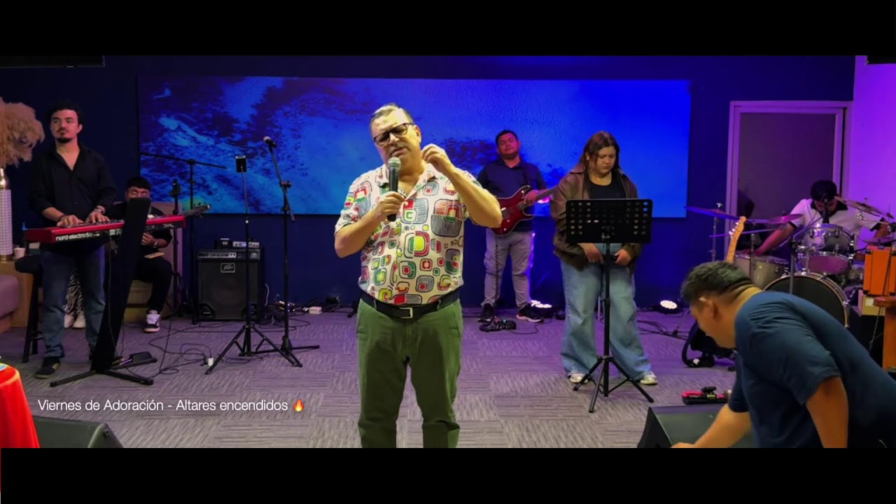 Viernes de Adoracion