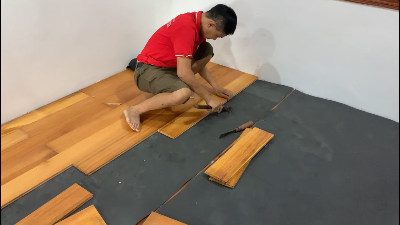 Renovating and Upgrading the Bedroom with Natural Wood Floors, How to Lay Wooden Floors Step by Step