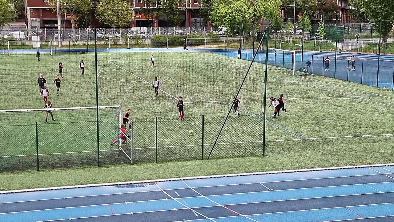 Fc Solitaire 4-7 ESBF Bouafle Academie 2 ème mi-temps score final U11