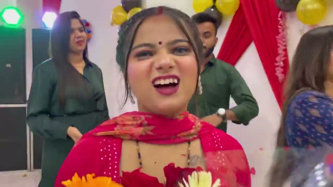 First time gye @khushibaliyandance  k ghar 😍|| full enjoy with full group 🤟🥰||