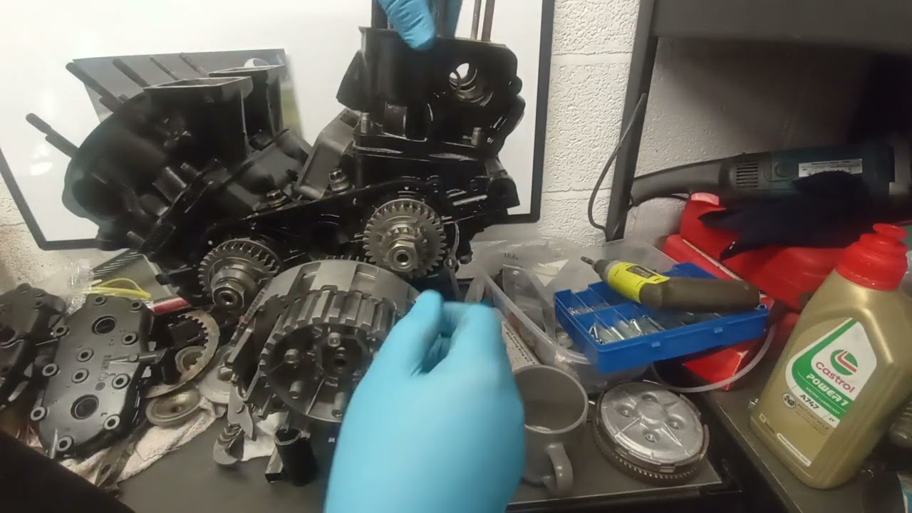 Steve Parrish F1 RD500 - Part 8 - Primary Drive