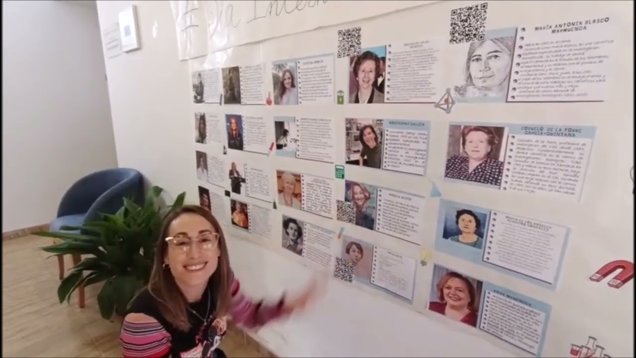 Mural con códigos QR: Día internacional de la mujer y la niña en la ciencia