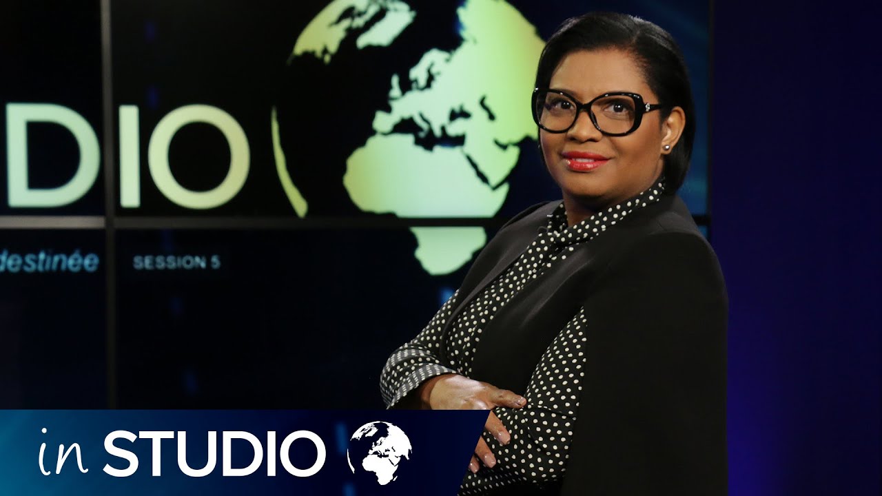 Porter la couronne de la sagesse - In Studio - Jocelyne Goma
