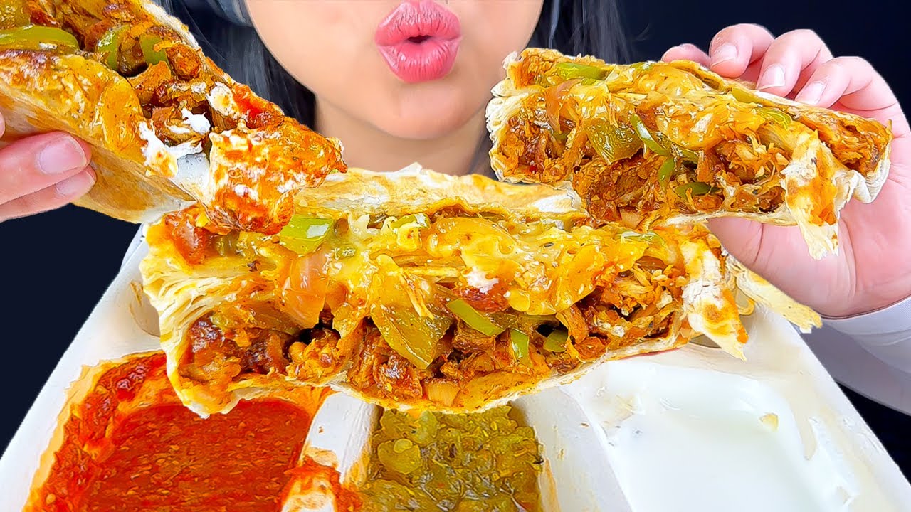ASMR CHEESY CHIPOTLE HONEY CHICKEN QUESADILLA