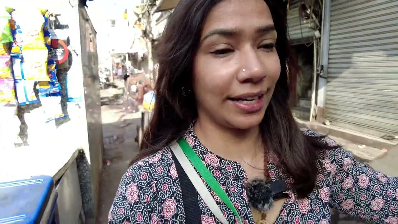 Old Delhi Walking Tour | Exploring Narrow Lanes, Markets & Heritage Streets of Delhi
