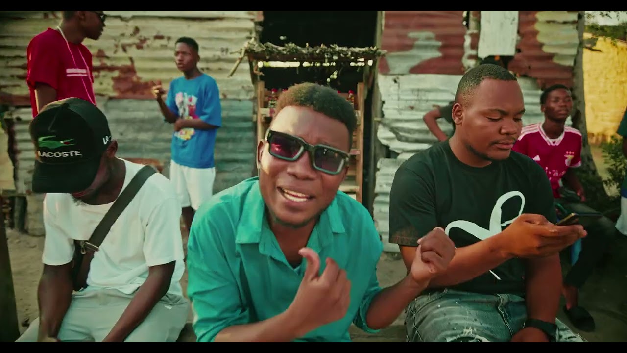 Lea K - O Bairro Venceu (Video Oficial)