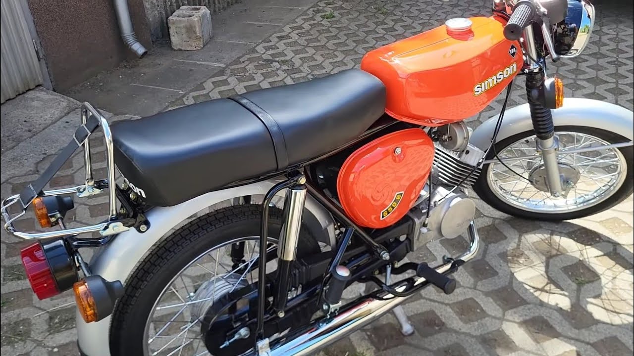 Indulás az árverésre!  Utolsó ellenőrzés.       Simson S50B/1