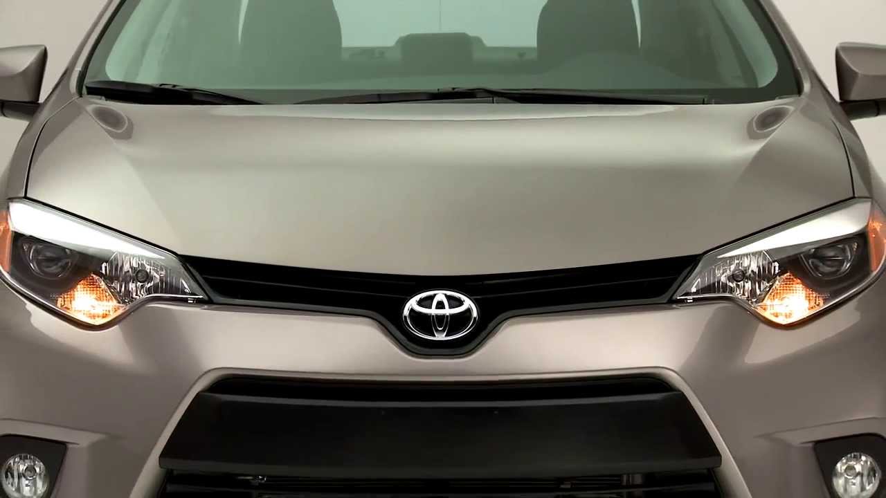 2014 Toyota Corolla LE Eco Review | AutoMotoTV