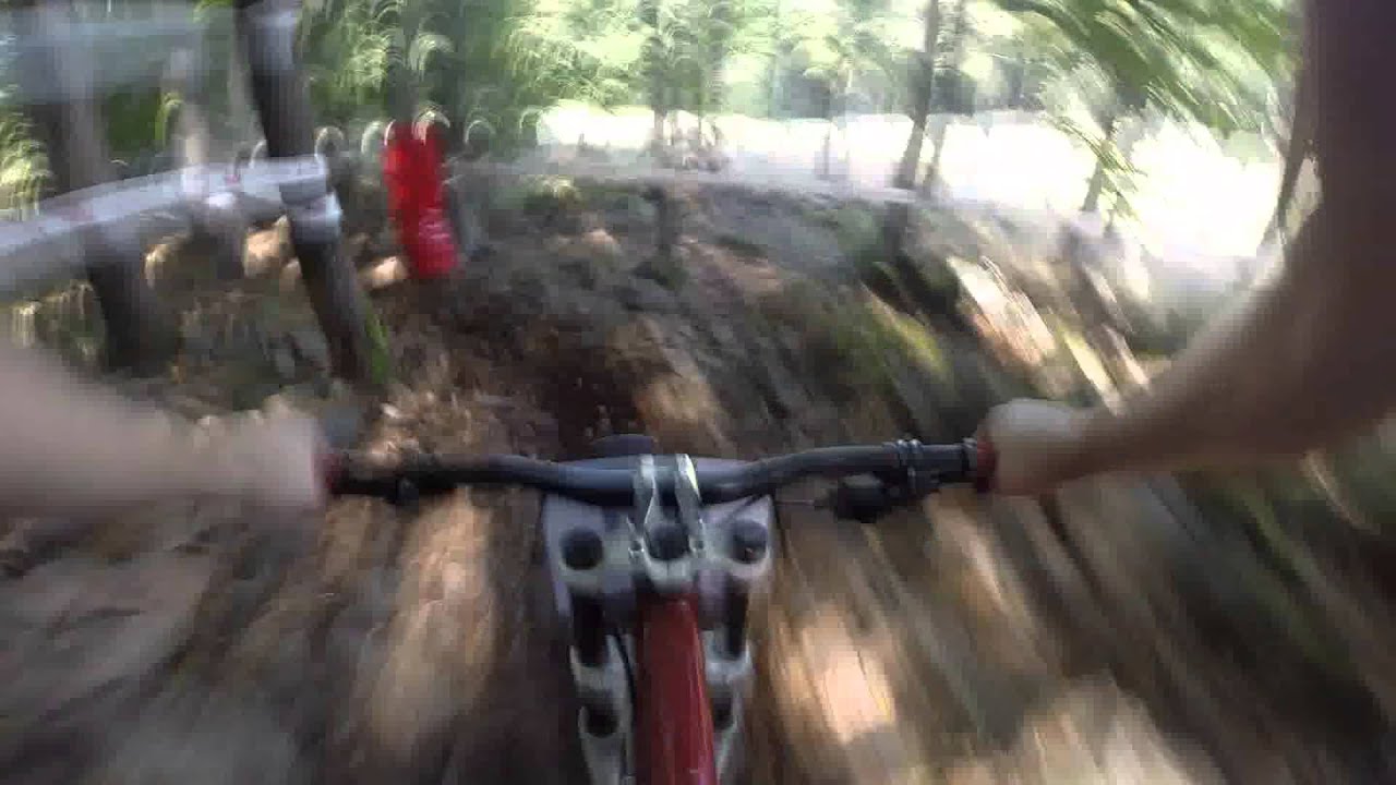 Axman Rich&aacute;rd K&eacute;kes Dh 2015 es&eacute;s 3