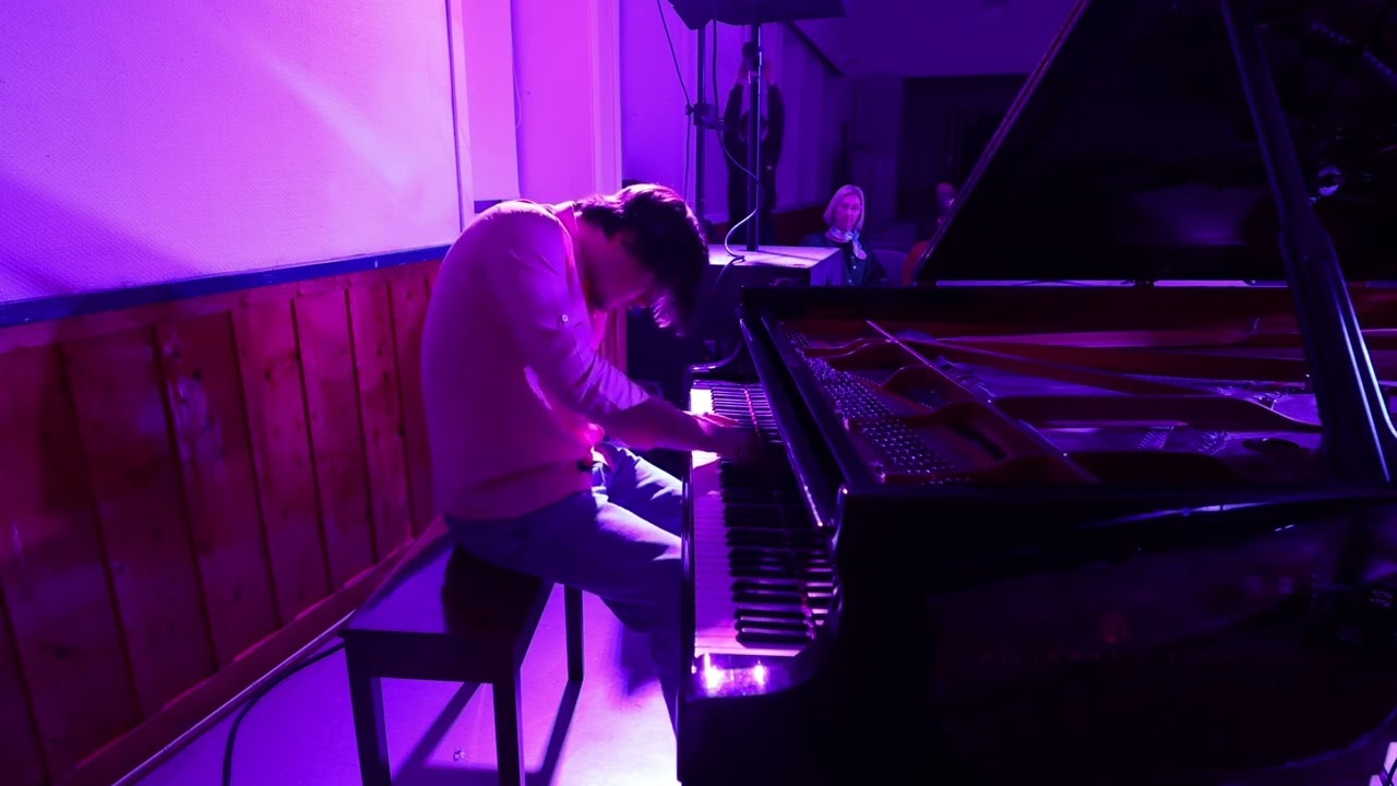 Freedom is a struggle & Villfarende barn (arr. T. Gustavsen) | Øygunn Hauffen & Nikolai Hansli