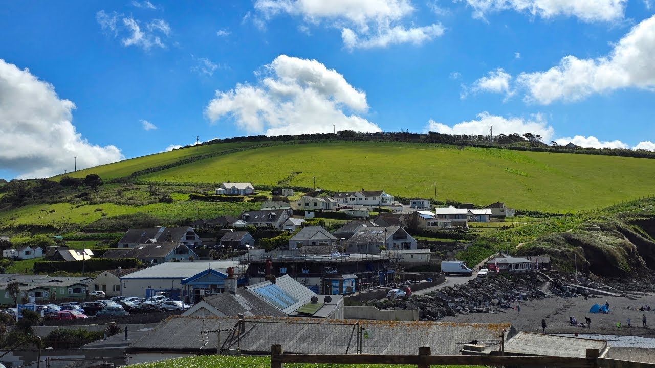 Challaborough Bay Highlights