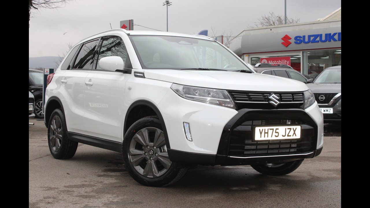 YH75 JZX Suzuki Vitara Motion 1.4 BoosterJet MHEV 5dr Superior White 2026