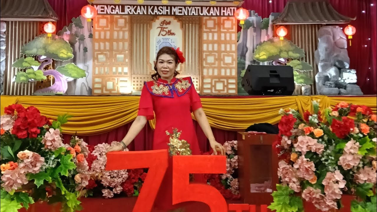 POLONAISE - HUT 75 TH WHTT PUSAT PADANG/ Leader Vonny Gho/10.01.26
