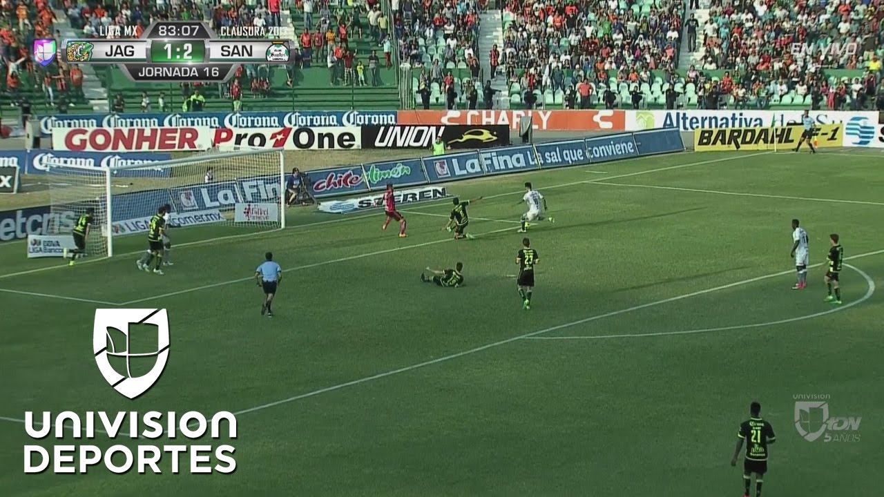 De crack, Jonathan Fabbro pone el empate 2-2 entre Santos y Chiapas