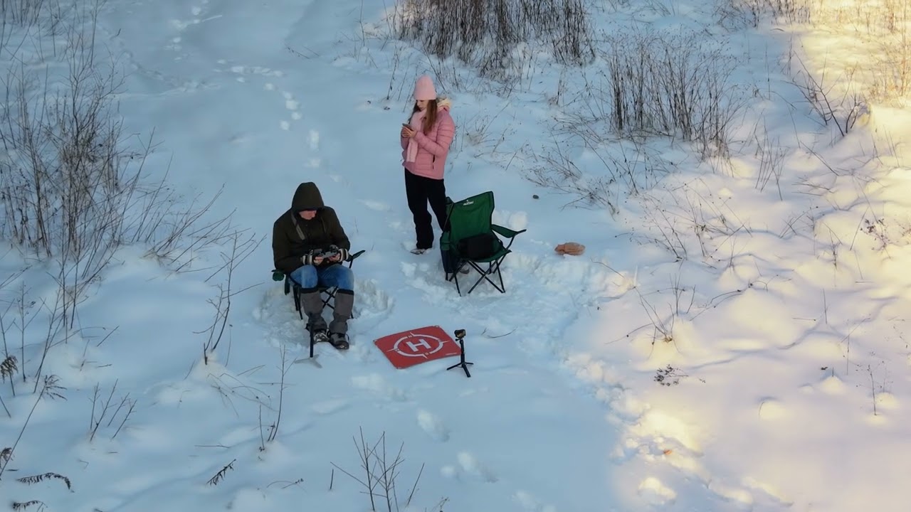 Zimowe zabawy z dronem:)