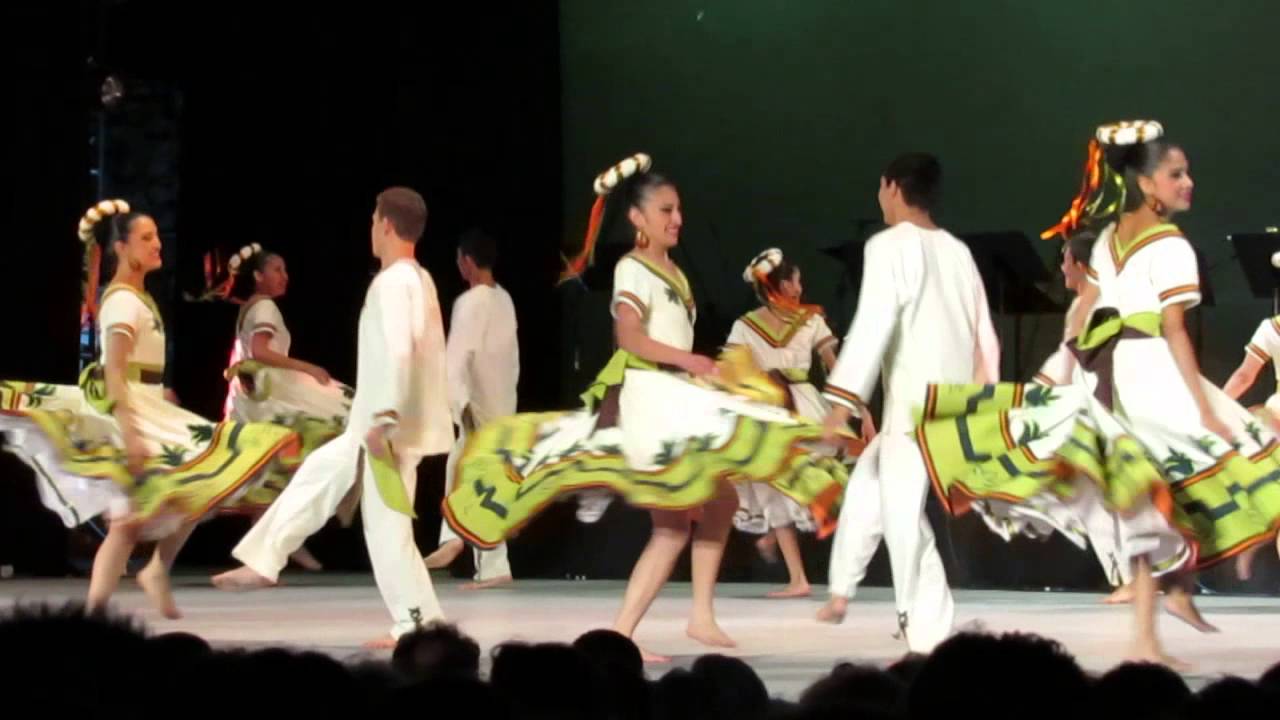 Ballet Folklorico de la universidad de Guanajuato- FIC 2014