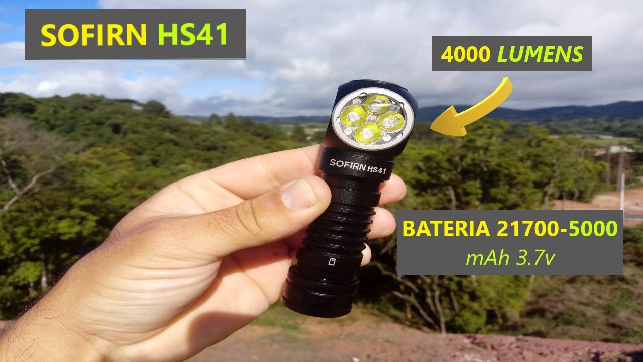 Testando a lanterna Sofirn HS41 de 4000 lumens em uma noite chuvosa.